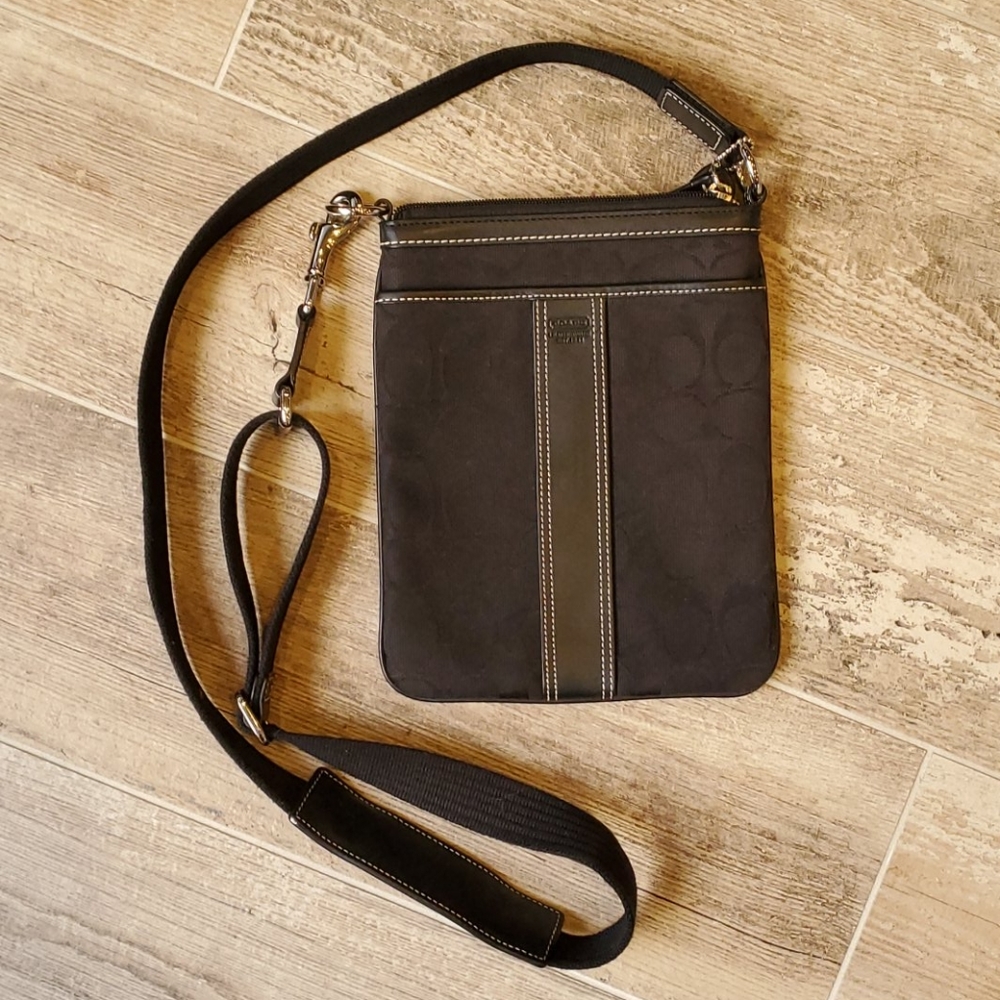 COACH Crossbody